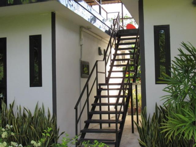 B&B Forest Hill Khao Yai Noen Hom Exterior foto